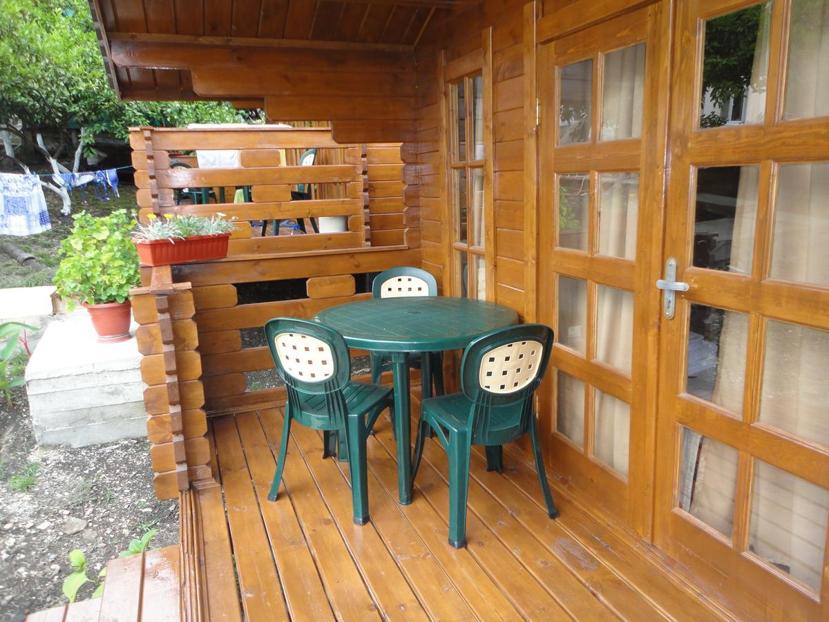 Cottage house New Athos エクステリア 写真